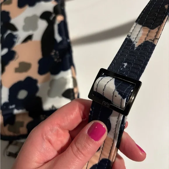 Lug Scoop Crossbody Bag - Floral Multi - Picture 9 of 13